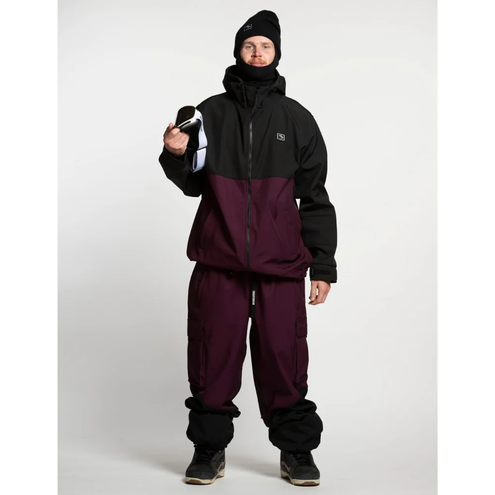 Baseline Trackpants Malbec/ Black - Image 3