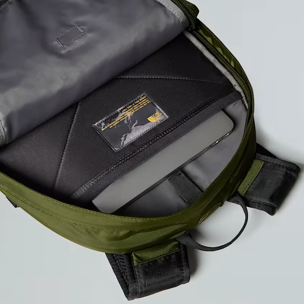 Borealis Classic Backpack Woodland Green/TNF Black - Image 5