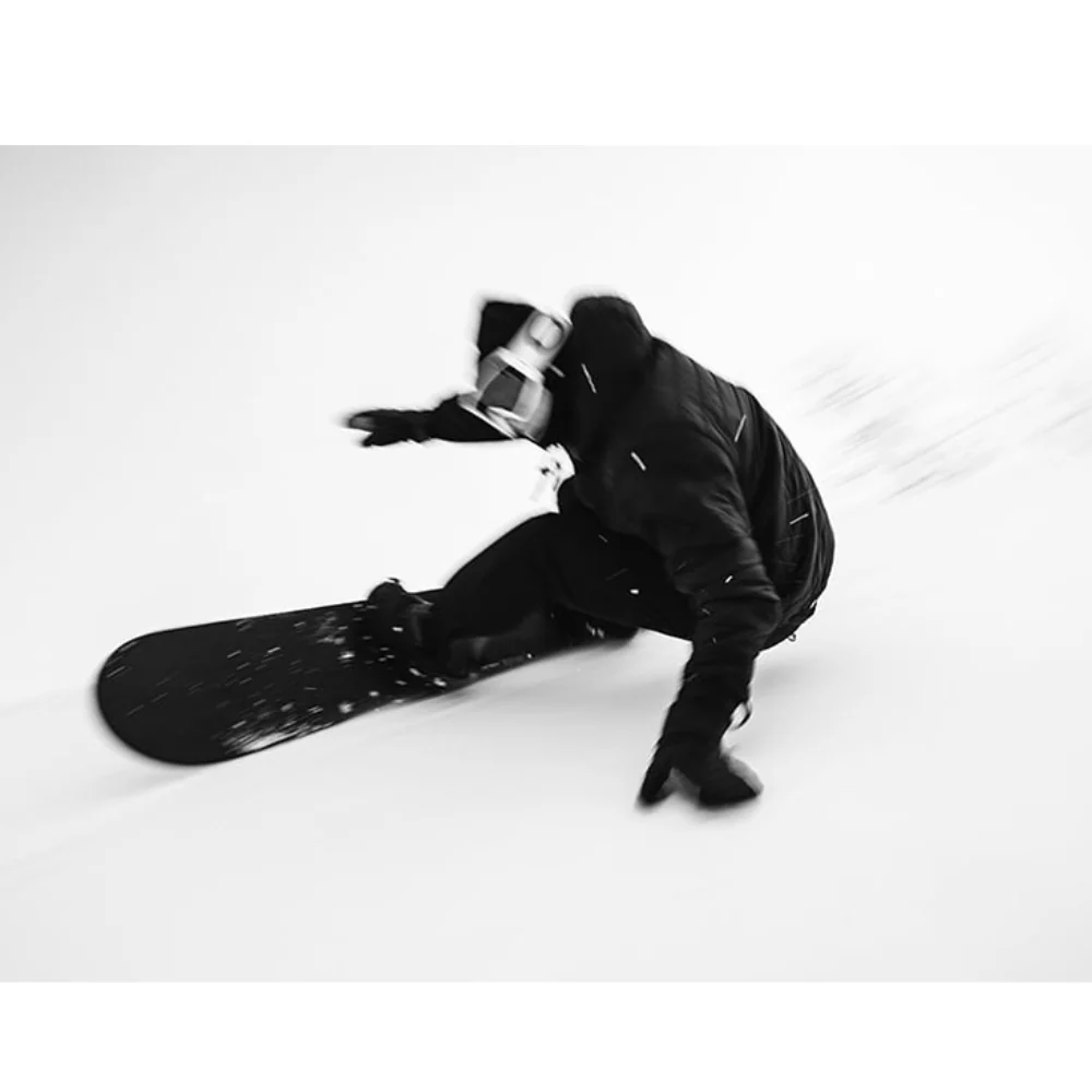 Bullet Train Plus Snowboard - Image 4