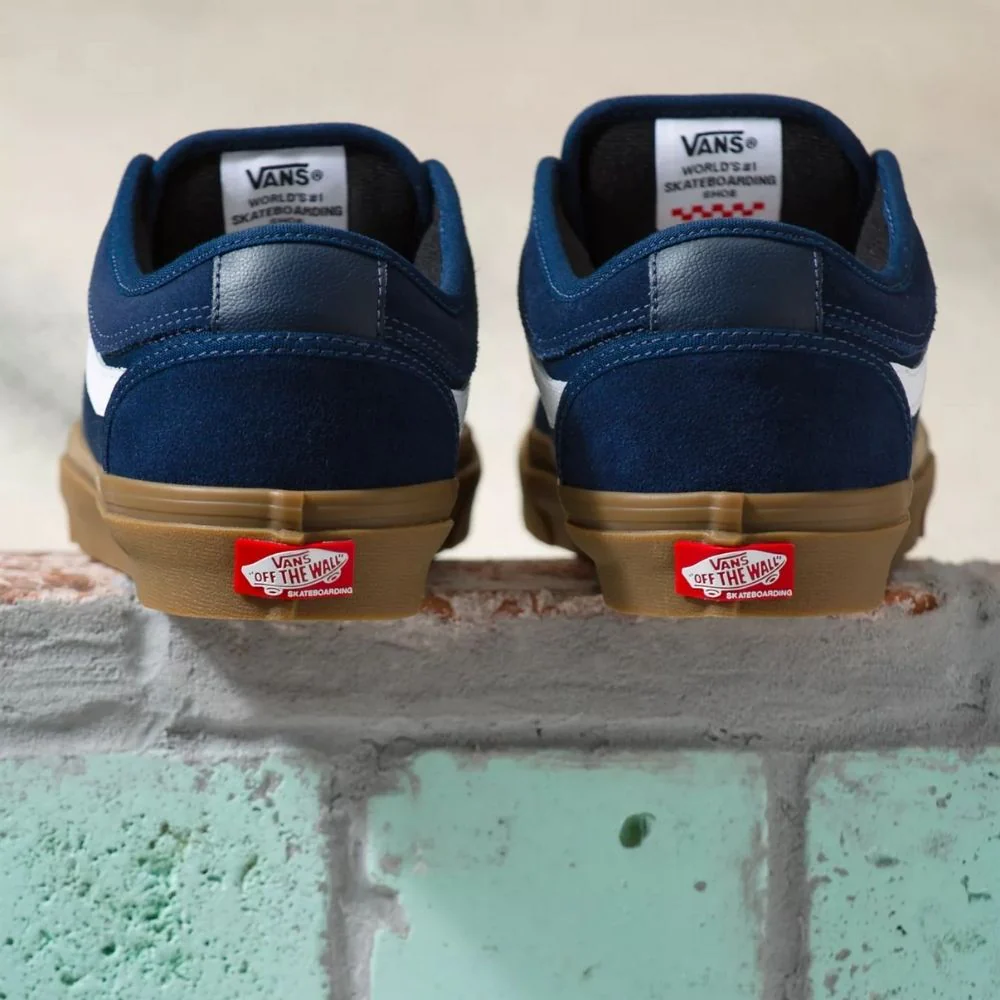 Chukka Low Sidestripe Navy/Gum - Image 5