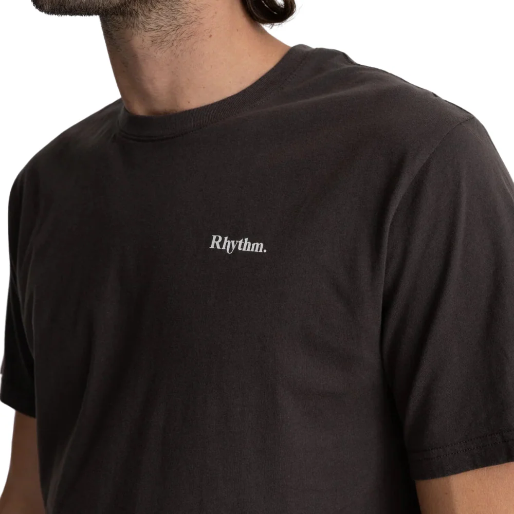 Classic Brand T-shirt Vintage Black - Image 3