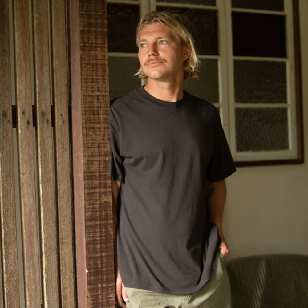 Classic Vintage T-shirt Vintage Black - Image 4