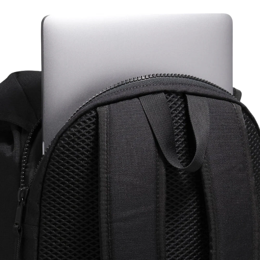 DX Rucksack Black - Image 3