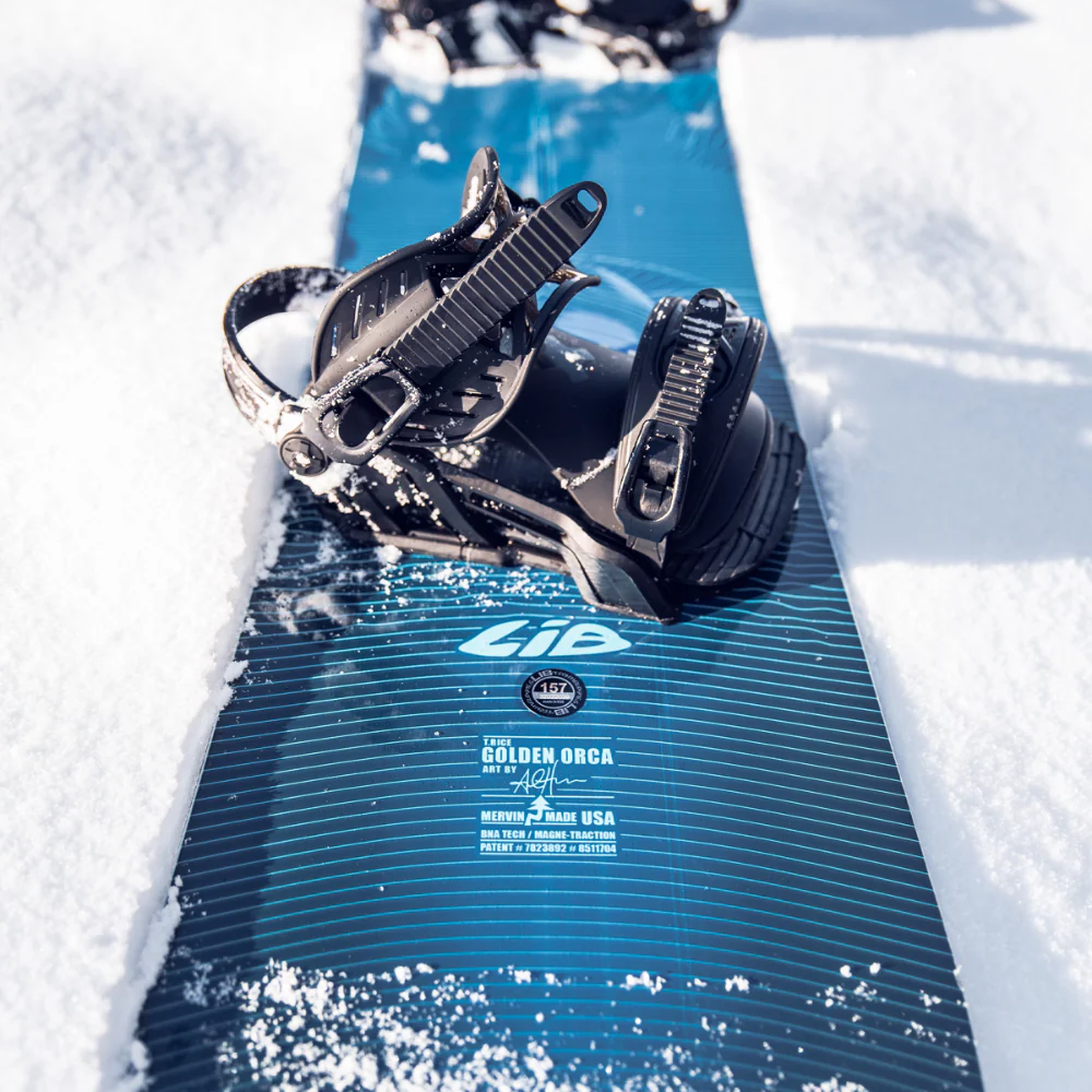 Golden Orca 2024 Snowboard - Image 5
