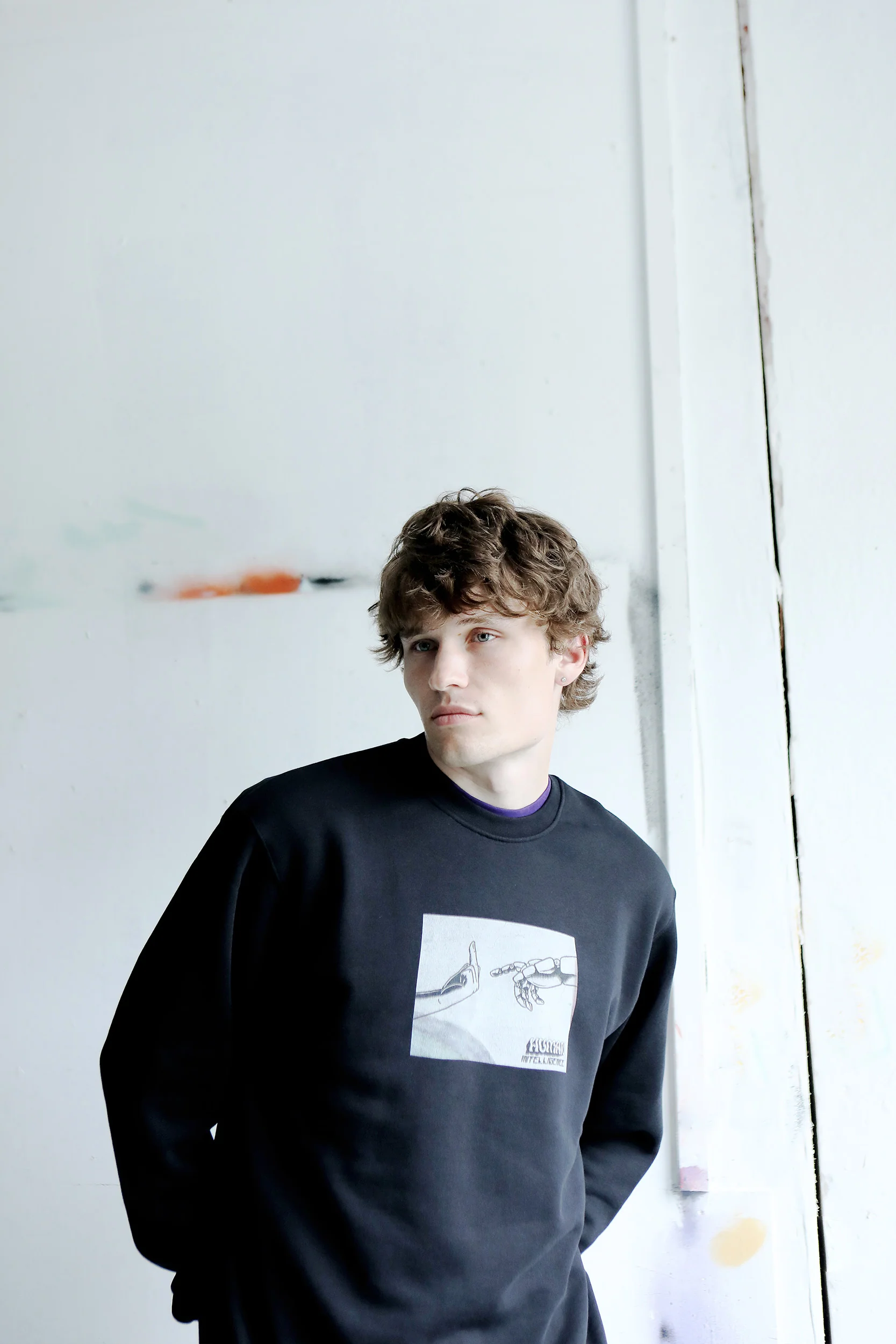 H.I. Crewneck Black - Image 2