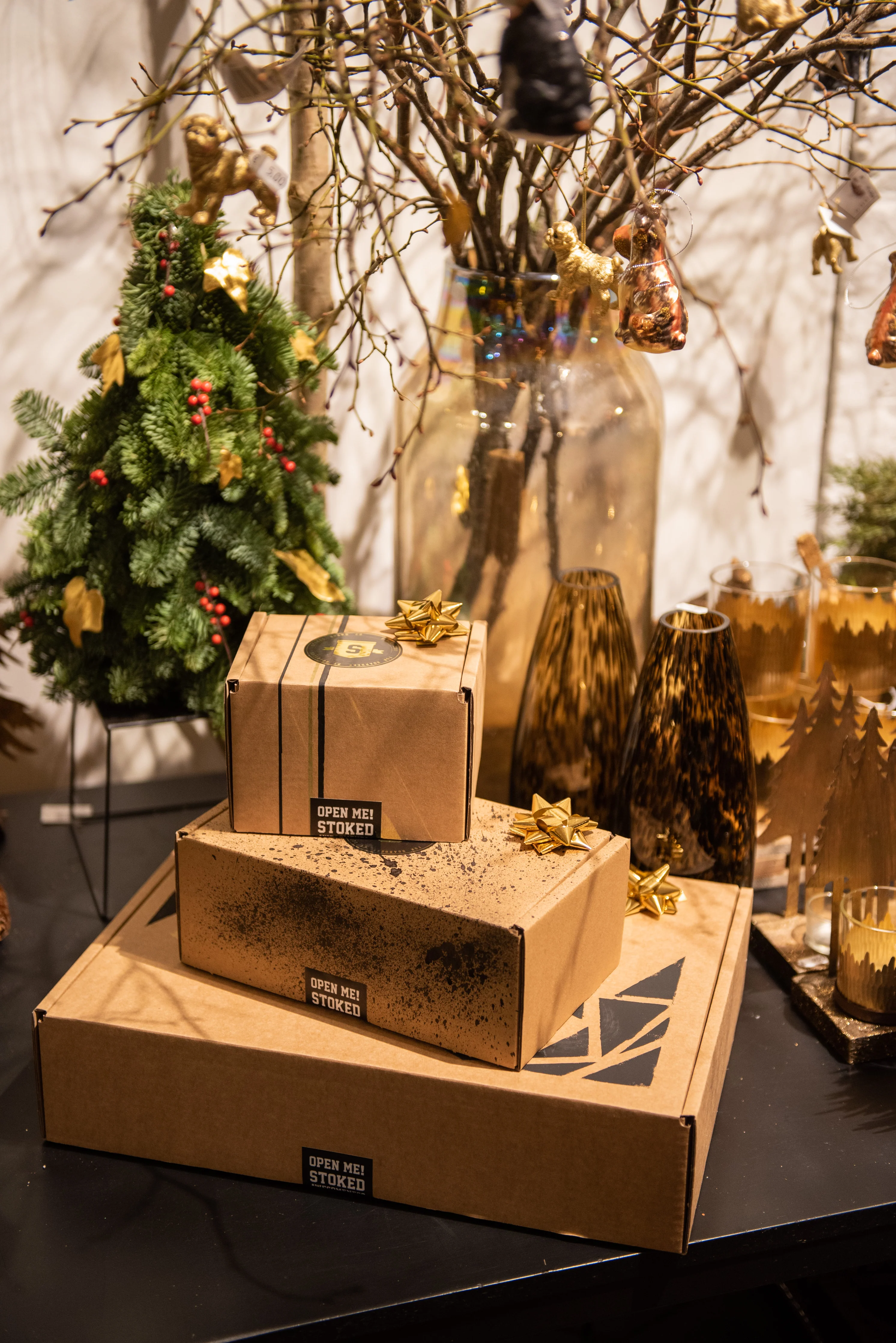 Large Gift Box - Image 5