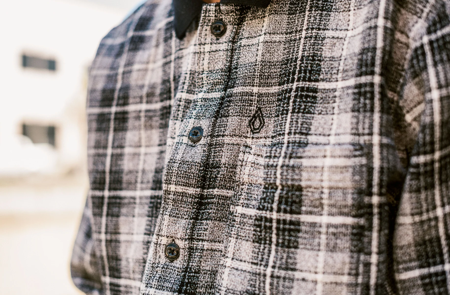 Louie Lopez Flannel Longsleeve Black - Image 4