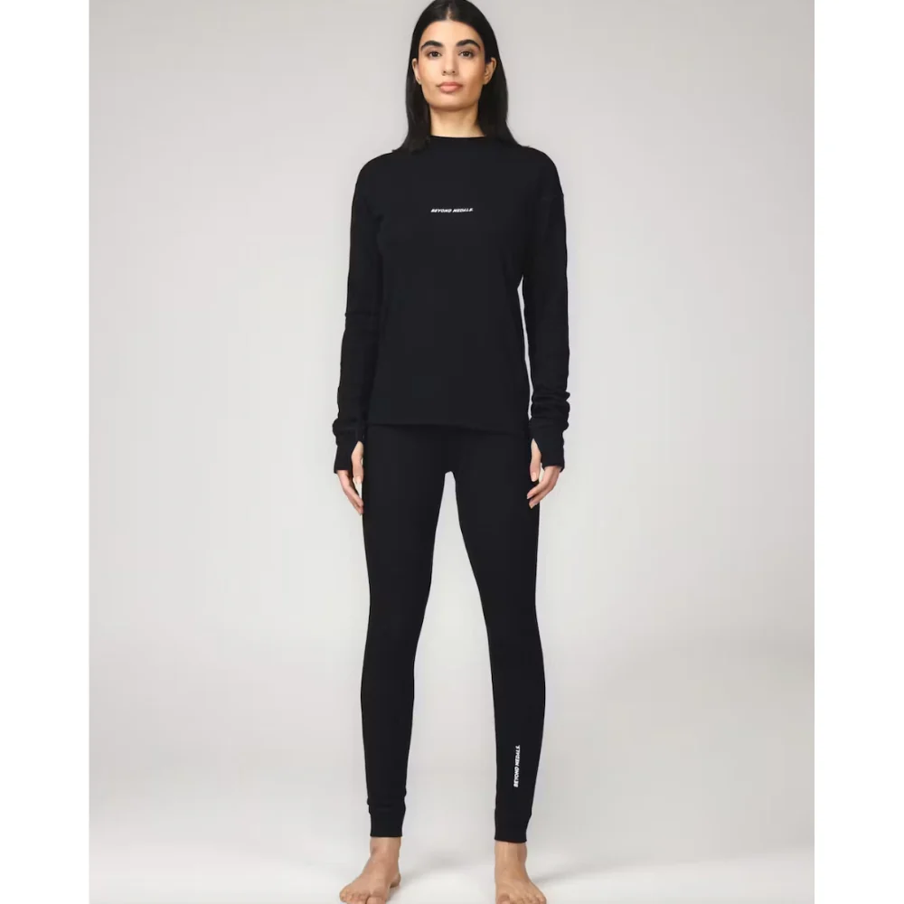 Merino Baselayer Top Black - Image 4