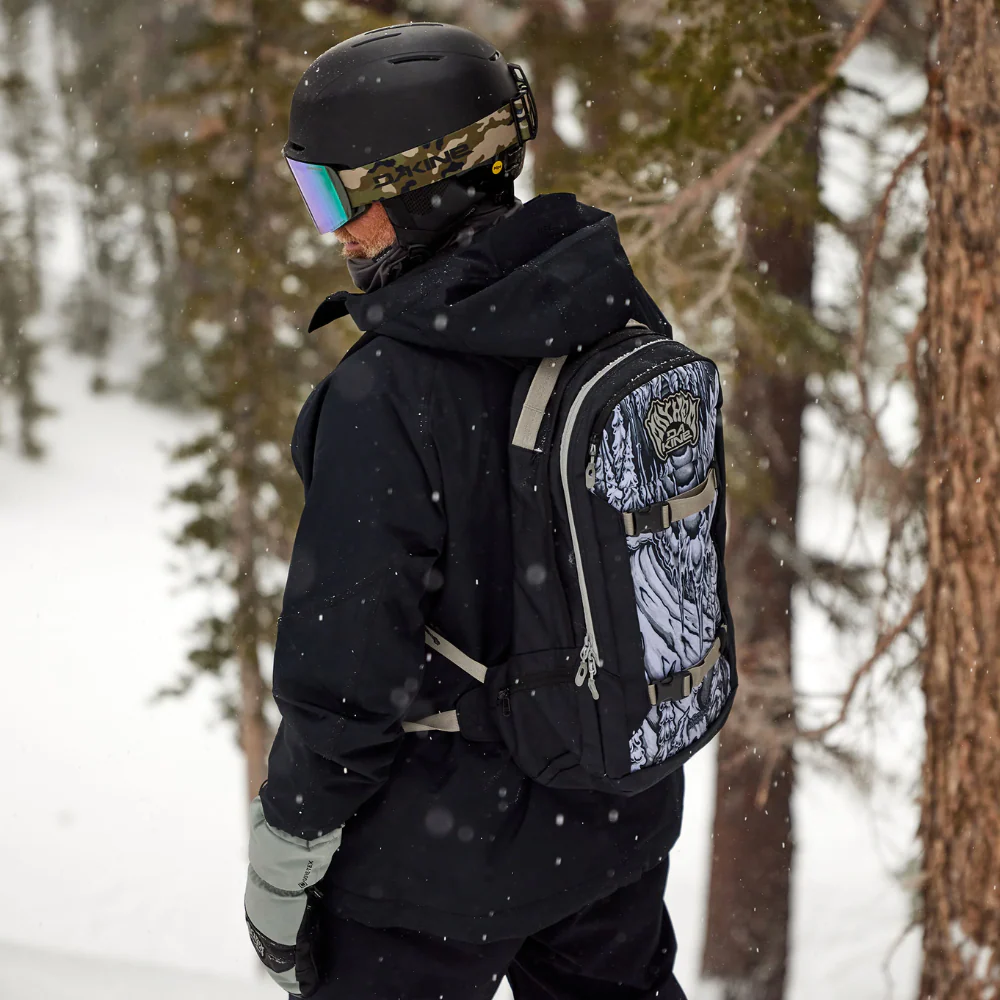 Mission x Mayhem Snowboard Backpack -Mayhem Griffin - Image 5