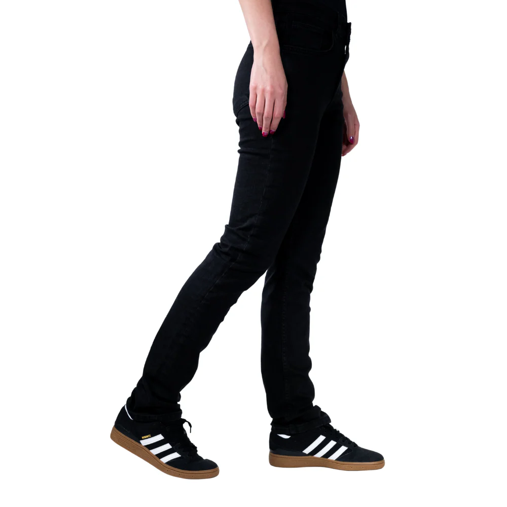 Momentum Denim Pants True Black - Image 7