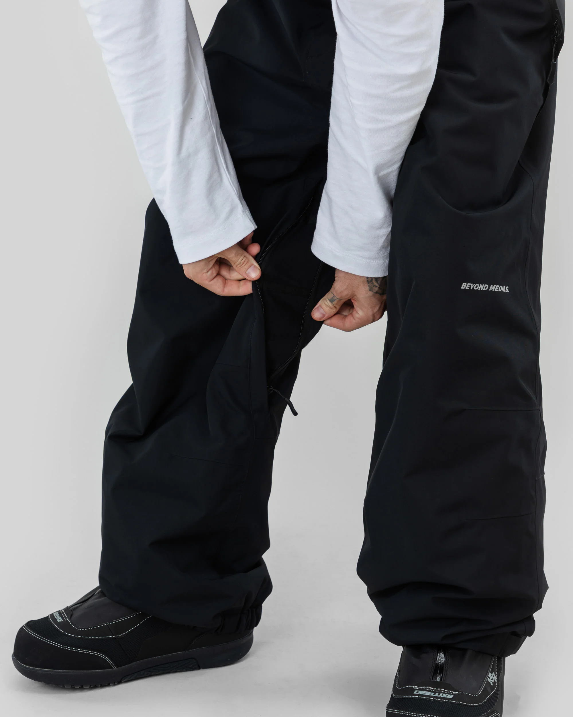 Nostalgia Snowboard Jacket 2L Black - Image 19