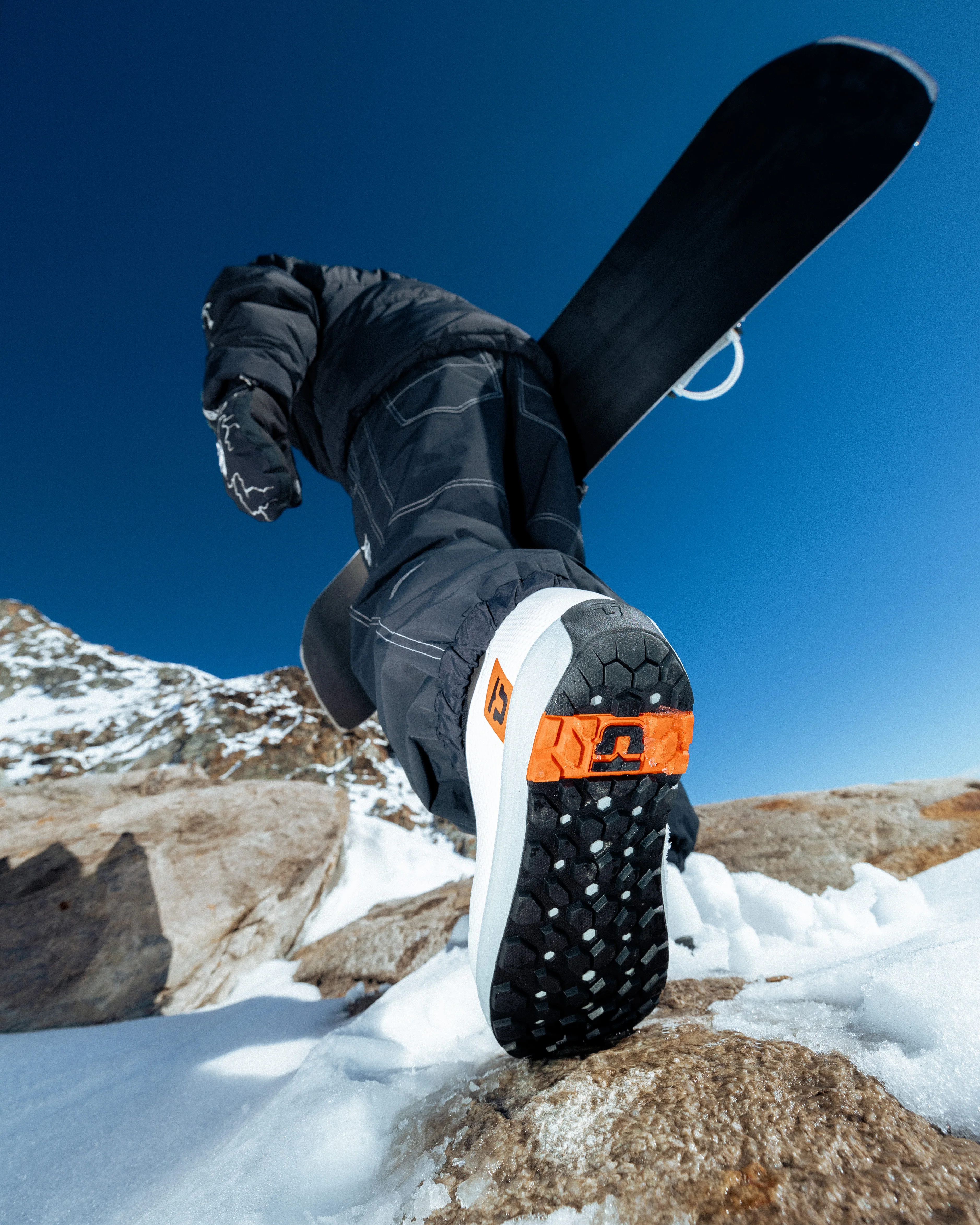 Reset Pro White/Black Snowboard Boots - Image 2