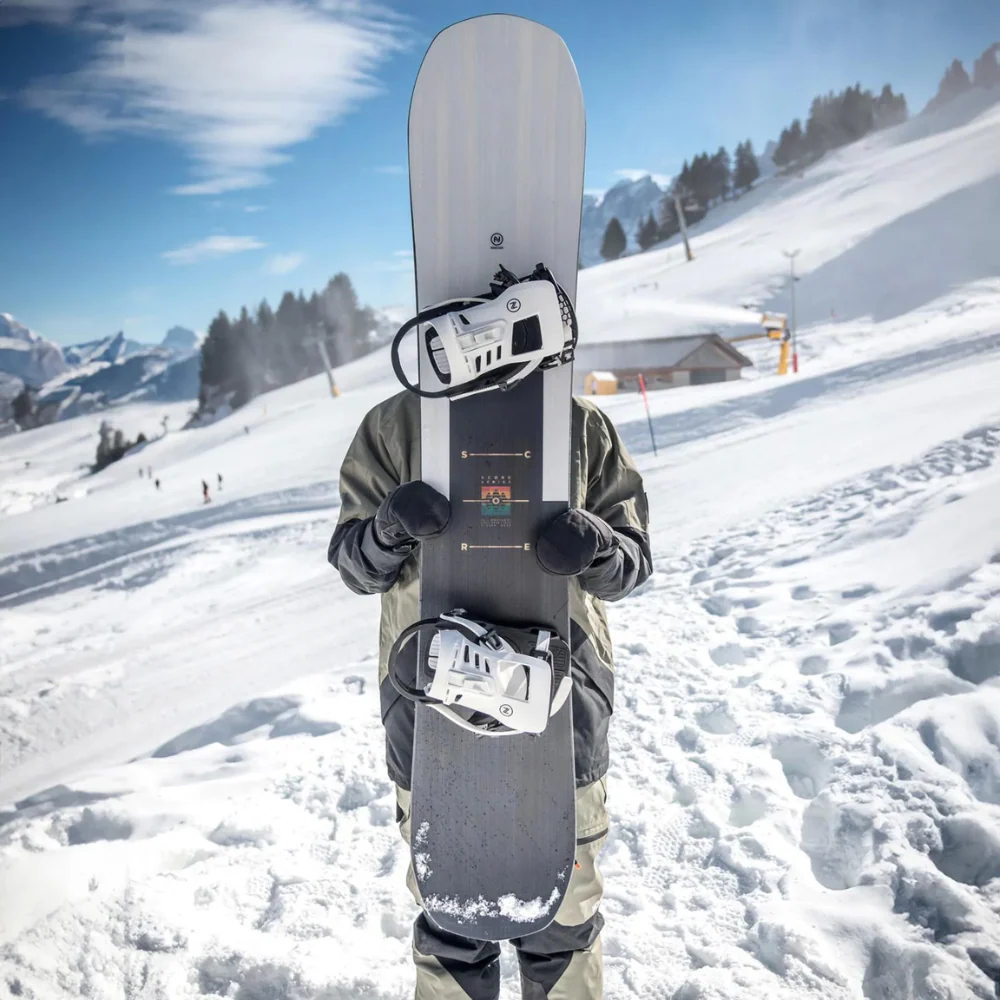 Score 2025 Snowboard - Image 2