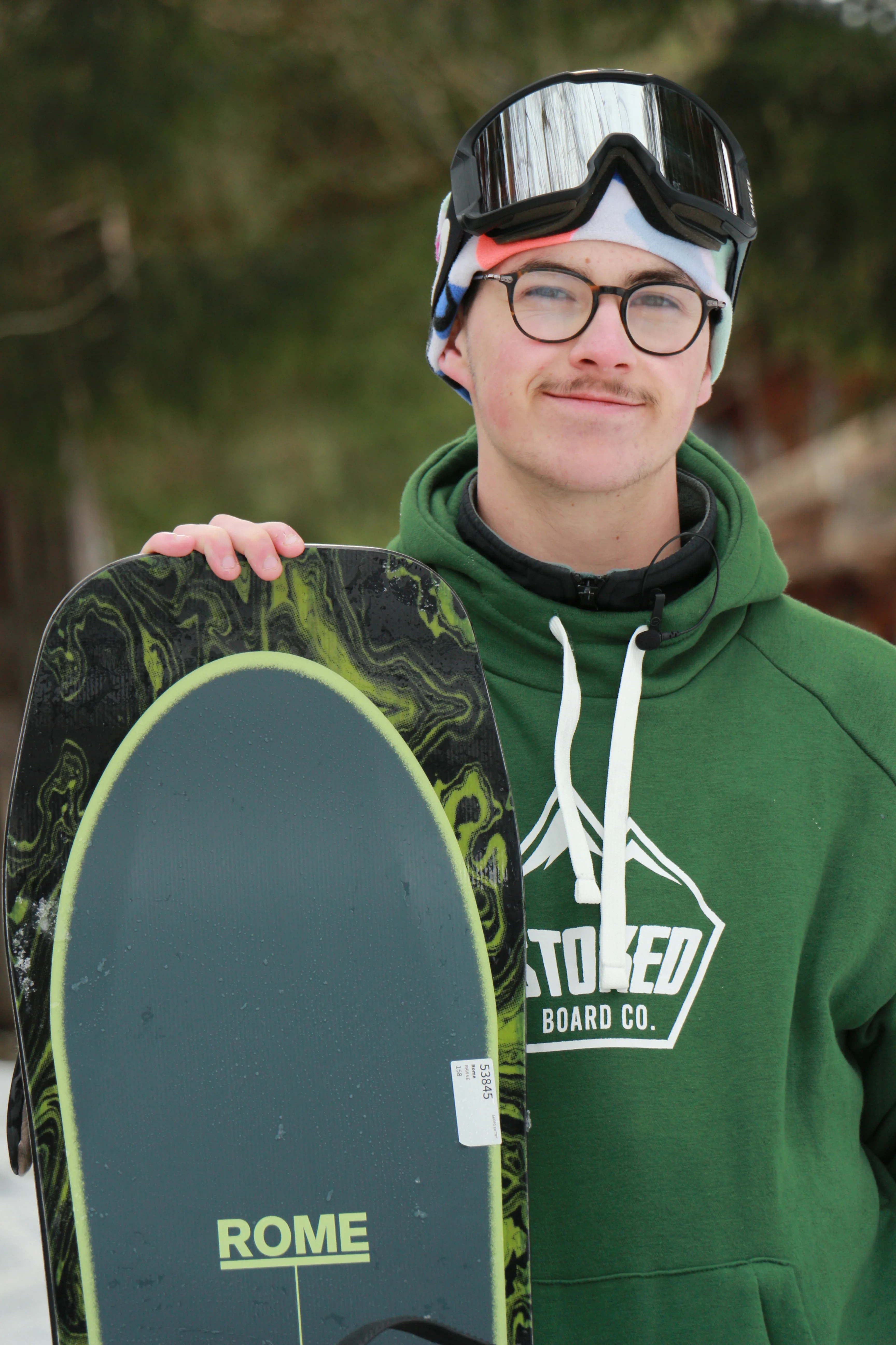 Shred Snowboard Hoodie Green - Image 5