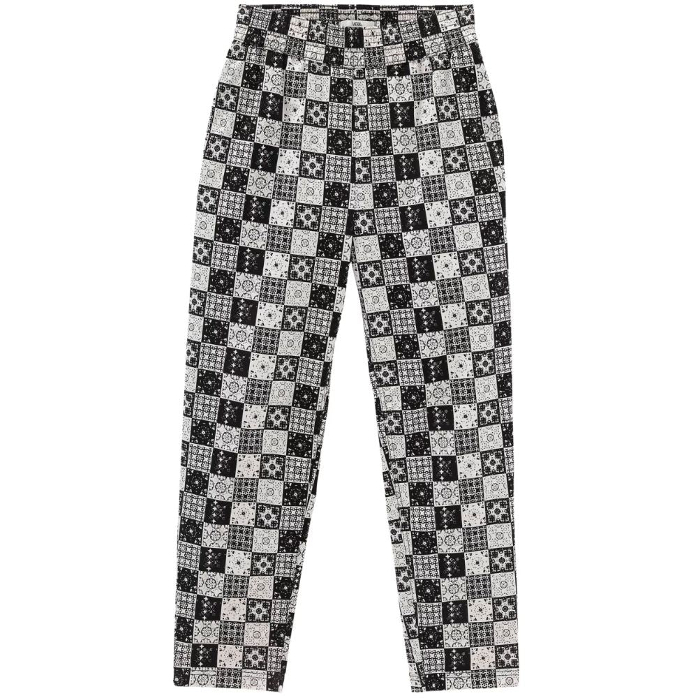Skateistan Pants Black - Image 4