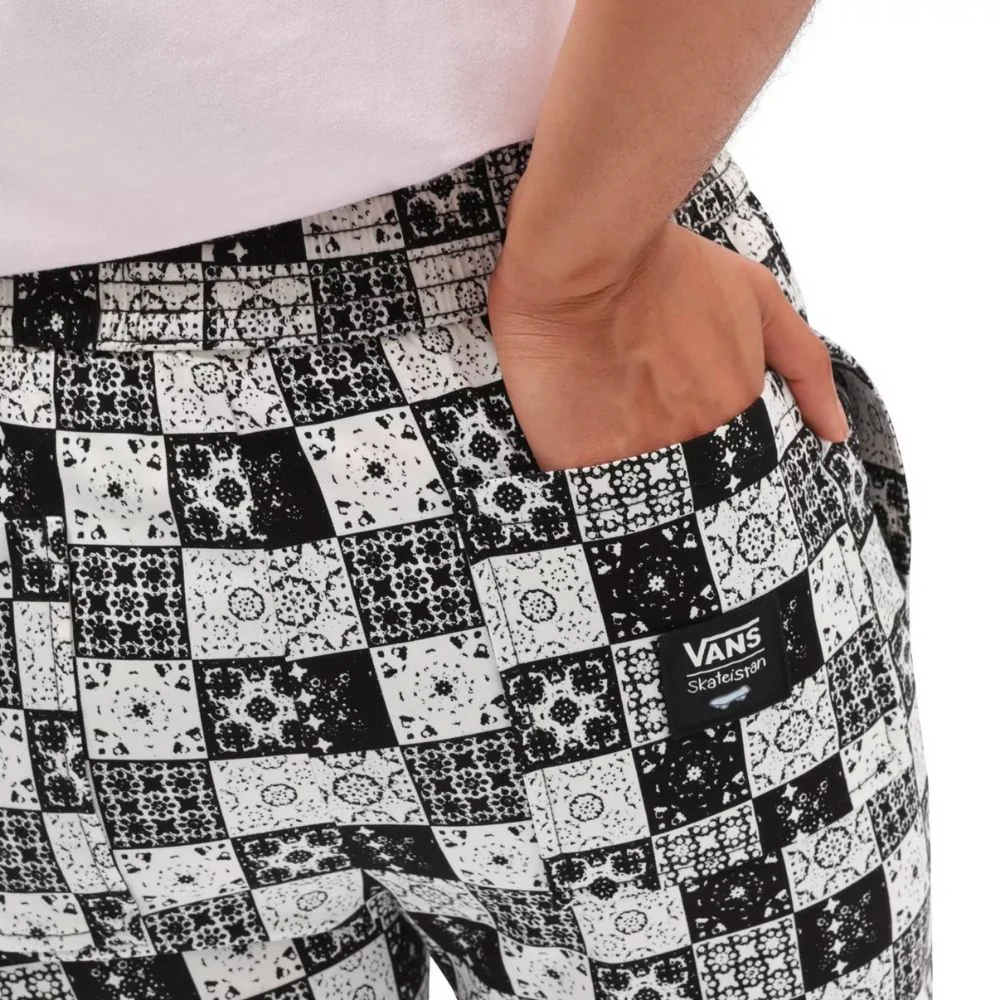 Skateistan Pants Black - Image 5
