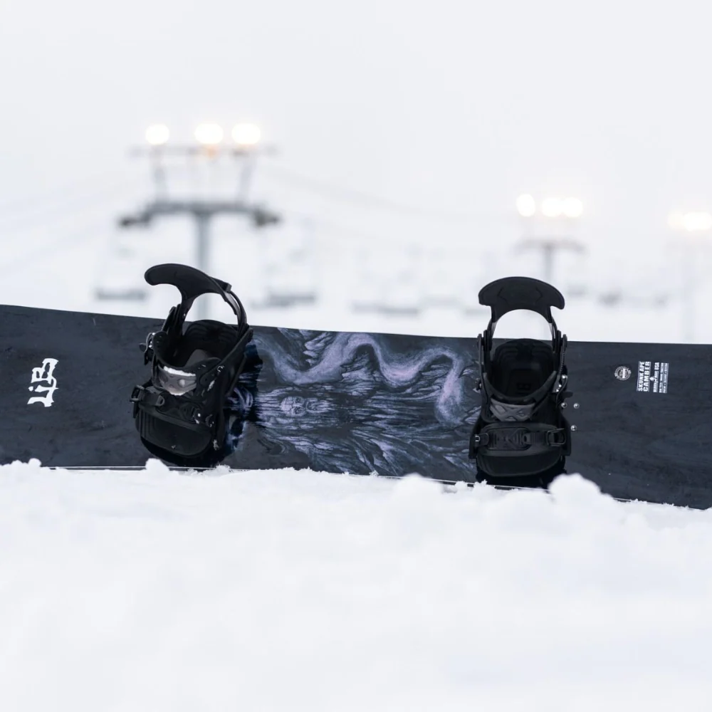 Skunk Ape Camber 2025 Snowboard - Image 6