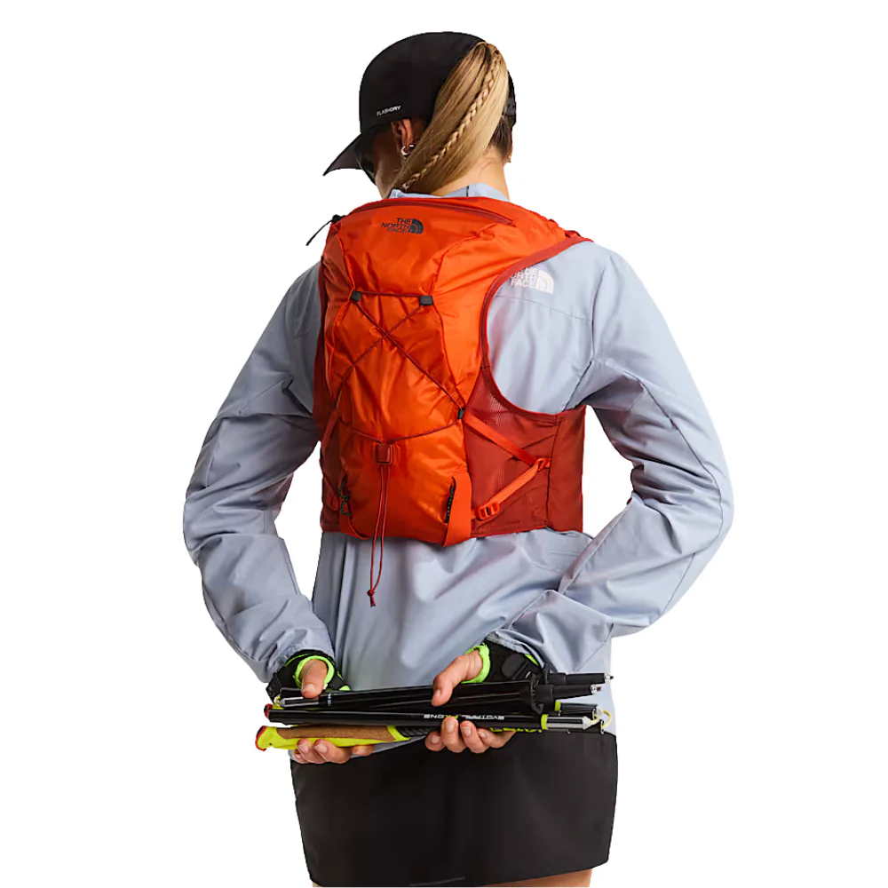 Sunrise Run Vest 8 Lava Red/Iron - Image 5