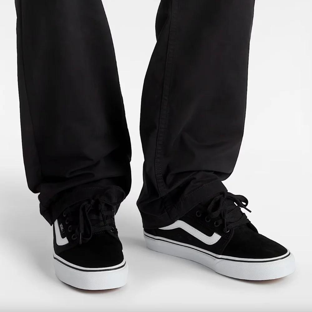 Skate Chukka Low Sidestripe Black/ White - Image 2