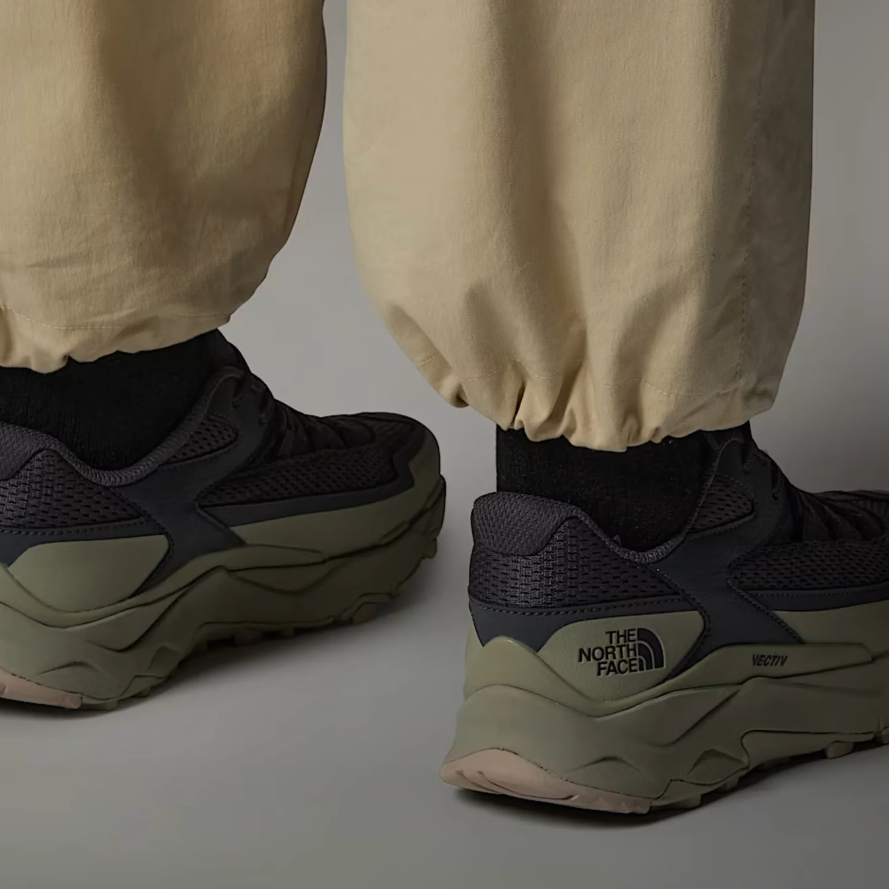 Vectiv™ Taraval Walking Shoes Asphalt Grey/ Clay Grey - Image 4