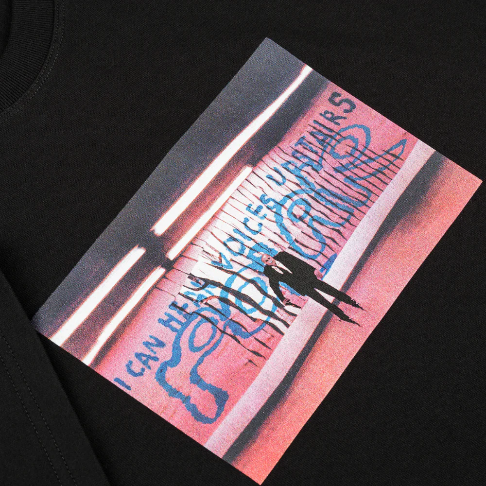 Voices T-shirt Black - Image 2
