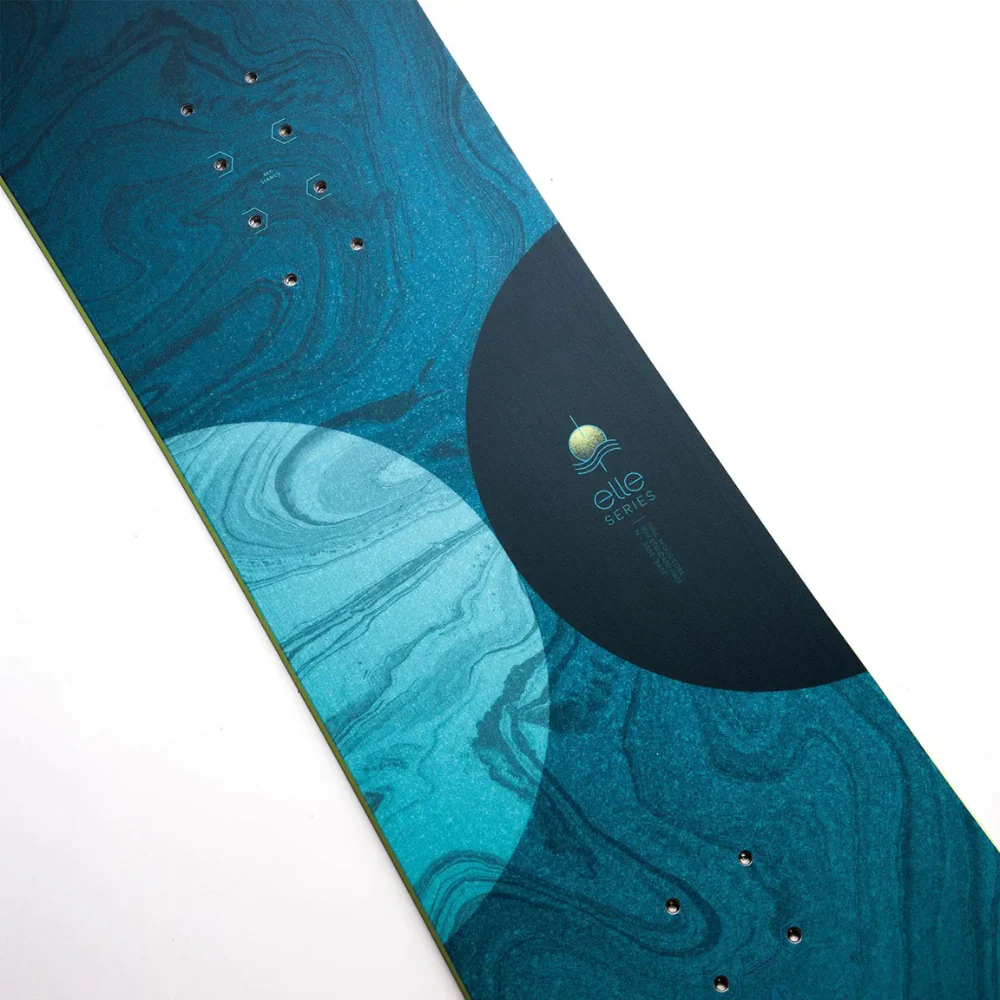 Womens Elle 2026 Snowboard - Image 3