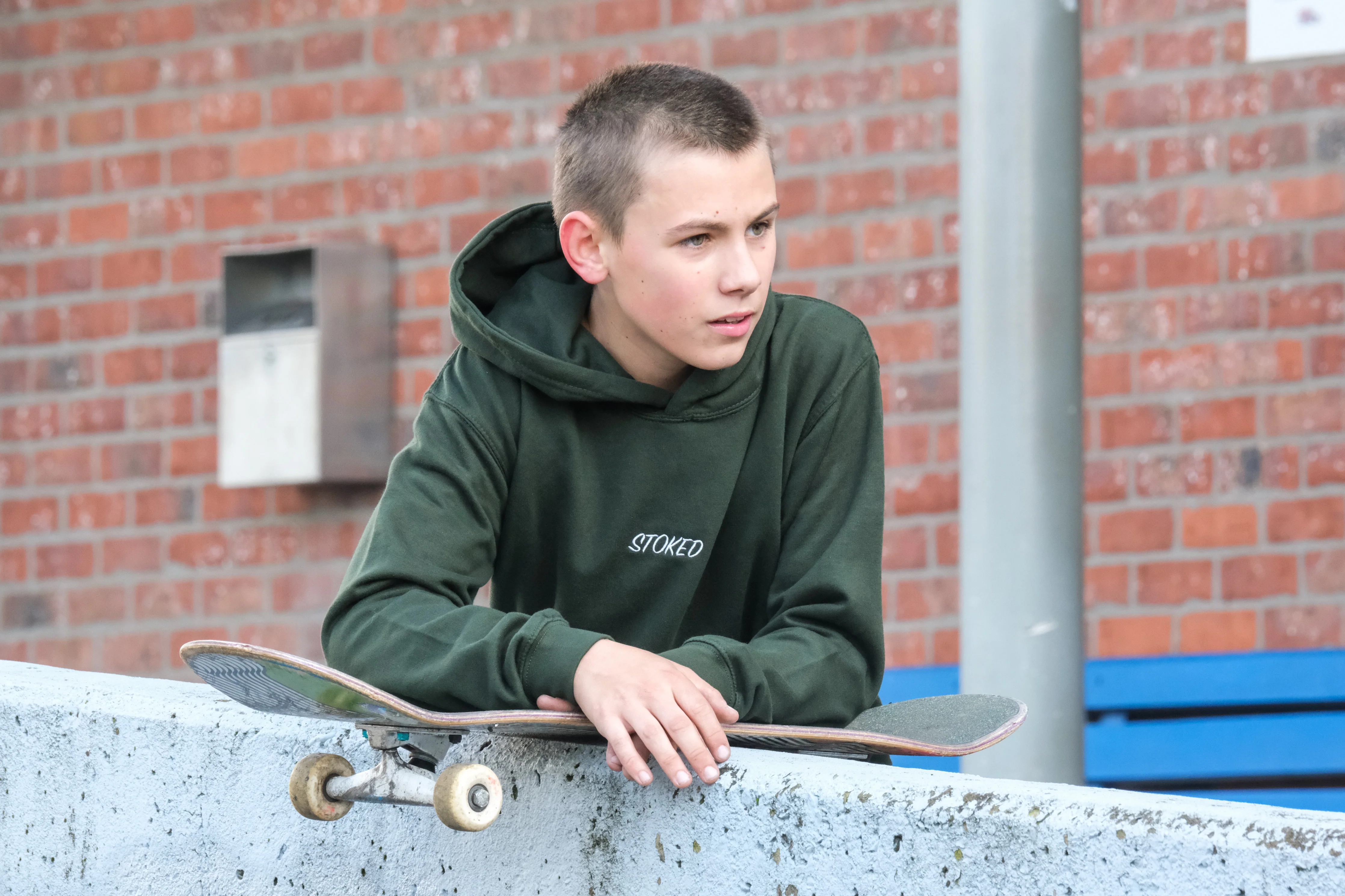 Kids Lightweight Script Hoodie Forest Green - Image 7