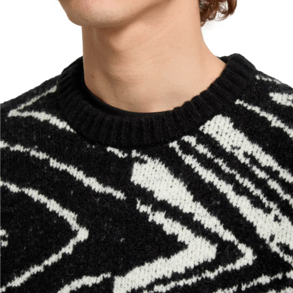 Zagner Sweater Crewneck Black - Image 4
